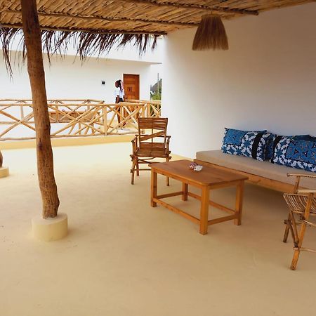 Tatu Inn Boutique Hotel Watamu Bagian luar foto