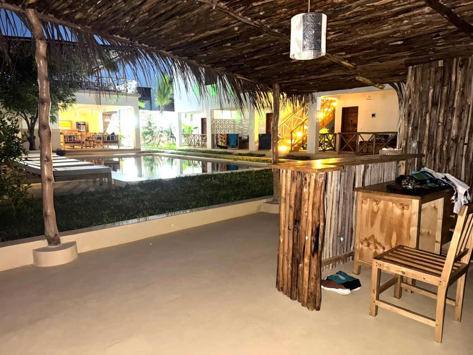 Tatu Inn Boutique Hotel Watamu Bagian luar foto