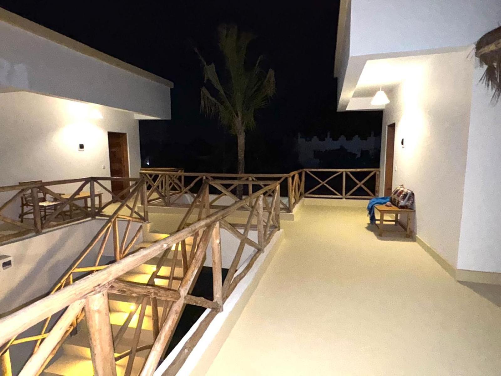 Tatu Inn Boutique Hotel Watamu Bagian luar foto