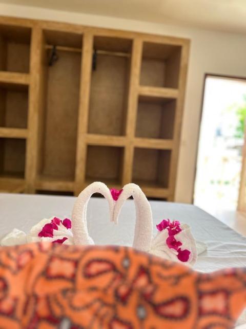 Tatu Inn Boutique Hotel Watamu Bagian luar foto