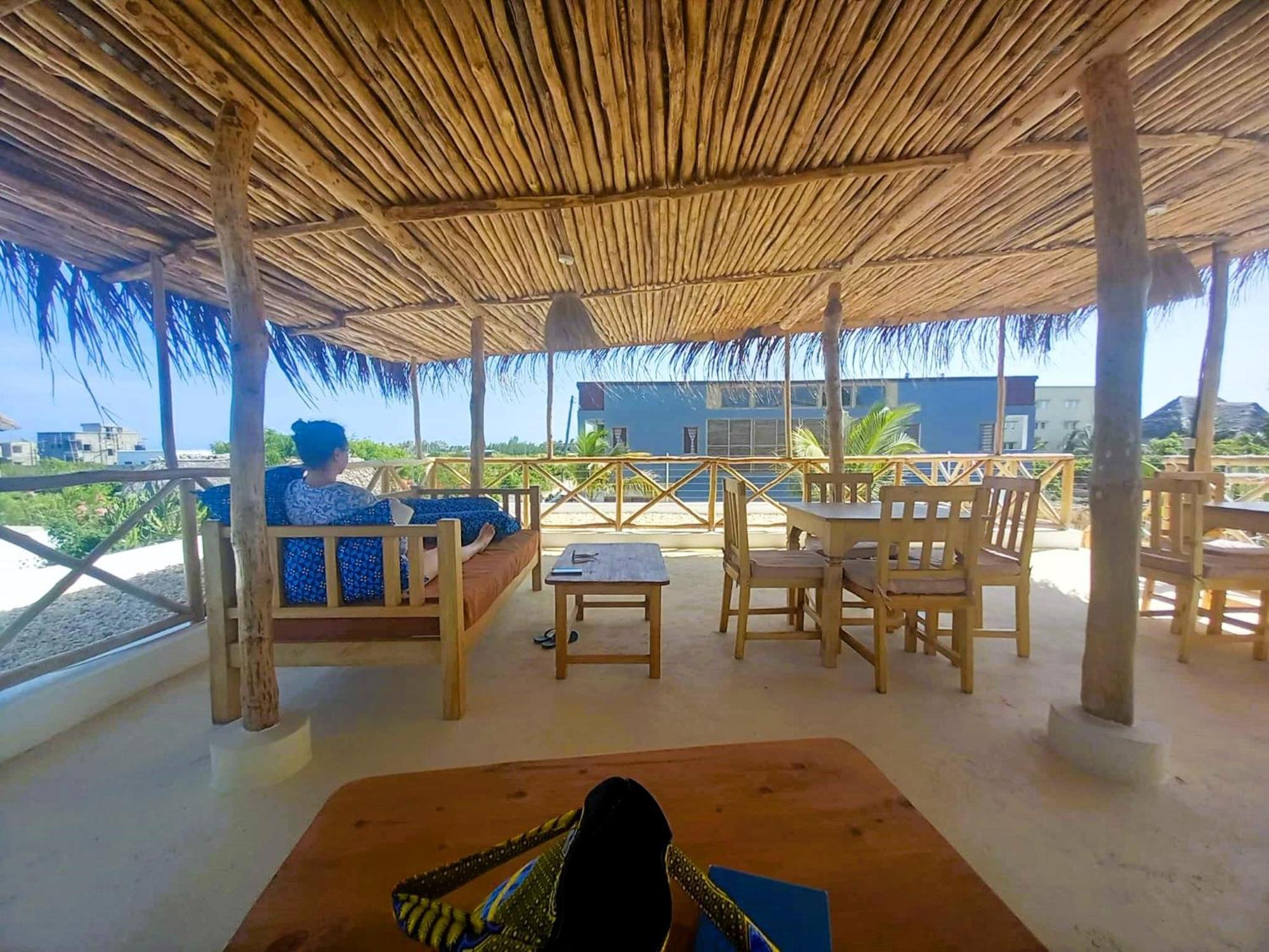 Tatu Inn Boutique Hotel Watamu Bagian luar foto