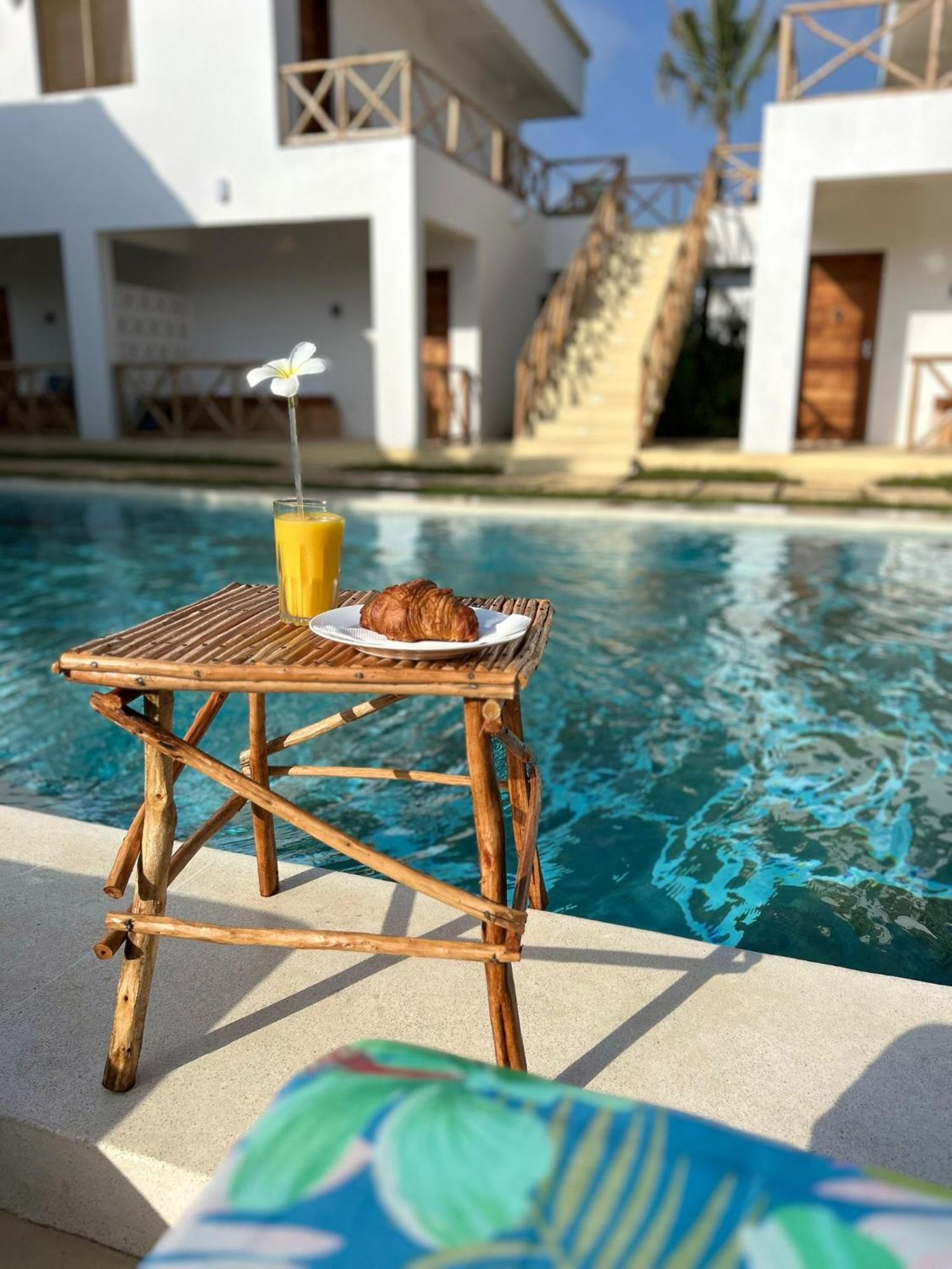 Tatu Inn Boutique Hotel Watamu Bagian luar foto
